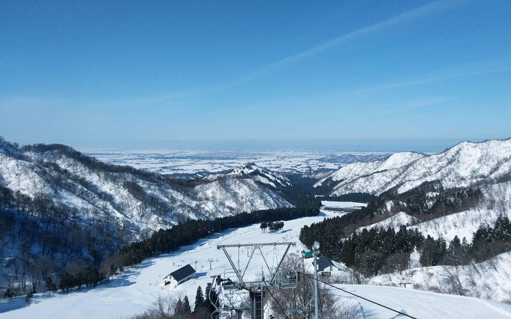 FK2858 ☆【ペア】 ニノックス スノーパーク リフト1日 引換券 スマイルリゾート ninox 最大2,000円割引ニノックススノーパーク 早割リフト1日券｜アソビュー！